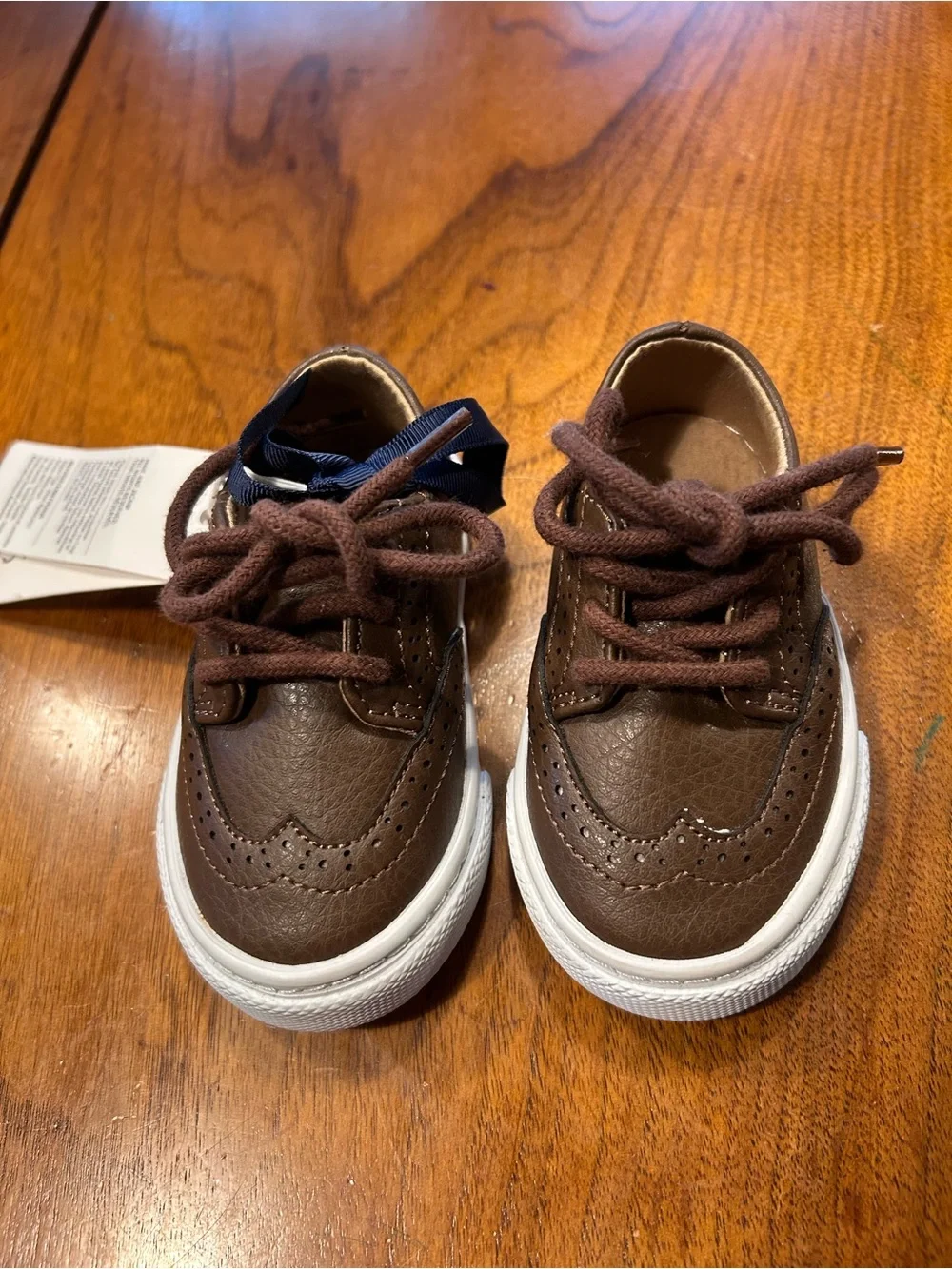 NWT Janie & Jack Baby Wingtip Sneakers Size 4 Brown